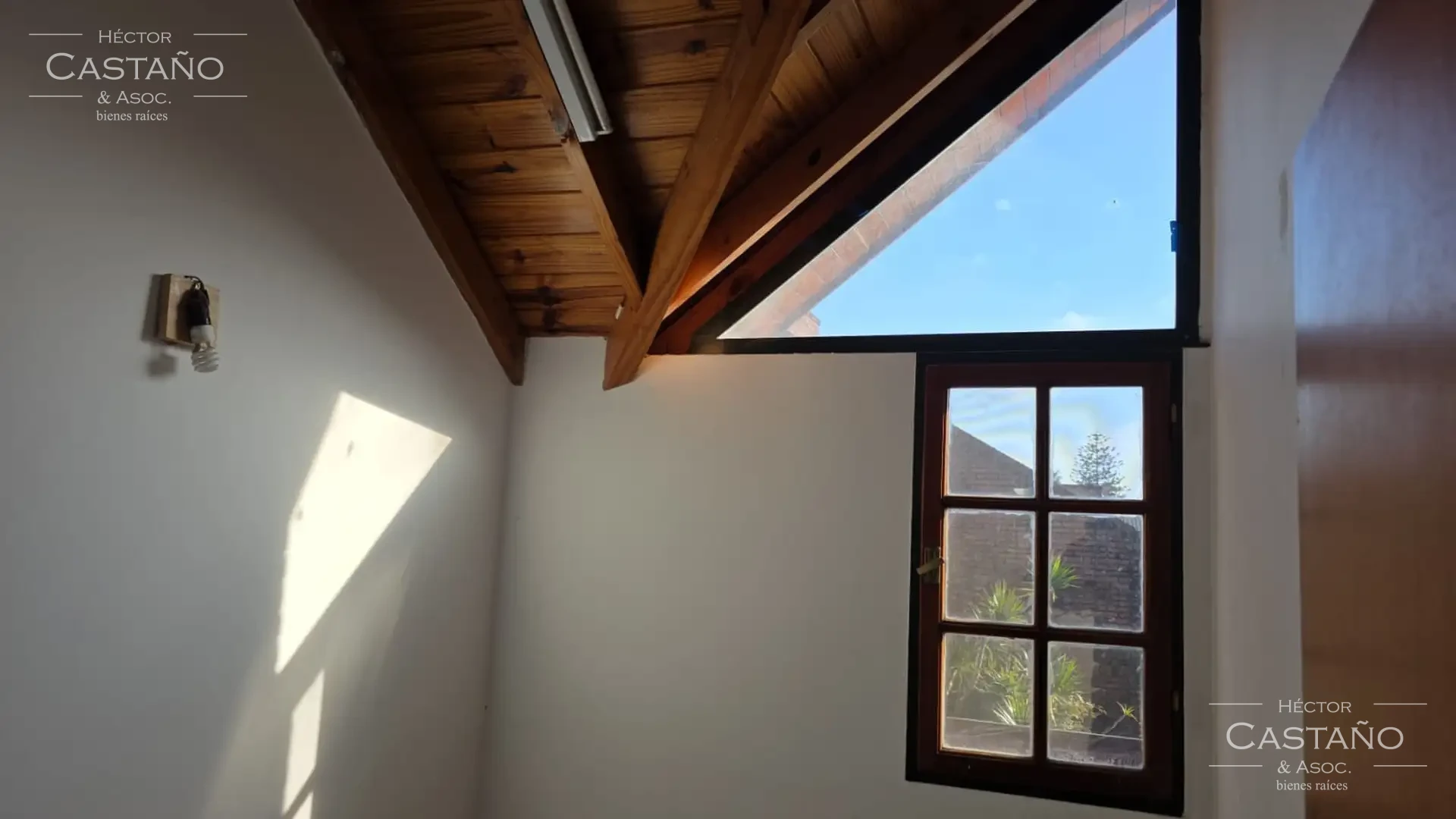 Excelente duplex, de 3 dormitorios uno de ellos en suite