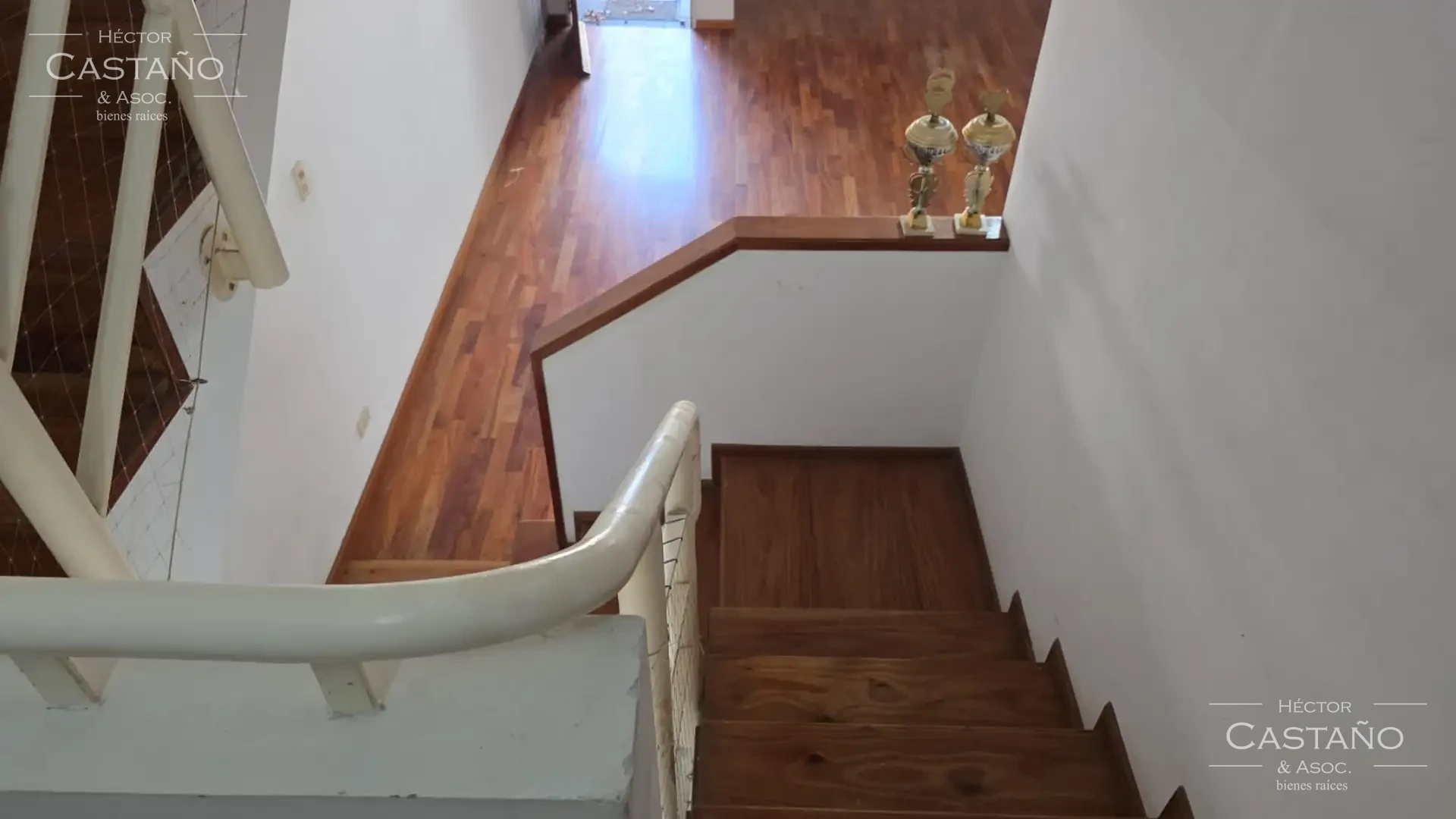 Excelente duplex, de 3 dormitorios uno de ellos en suite