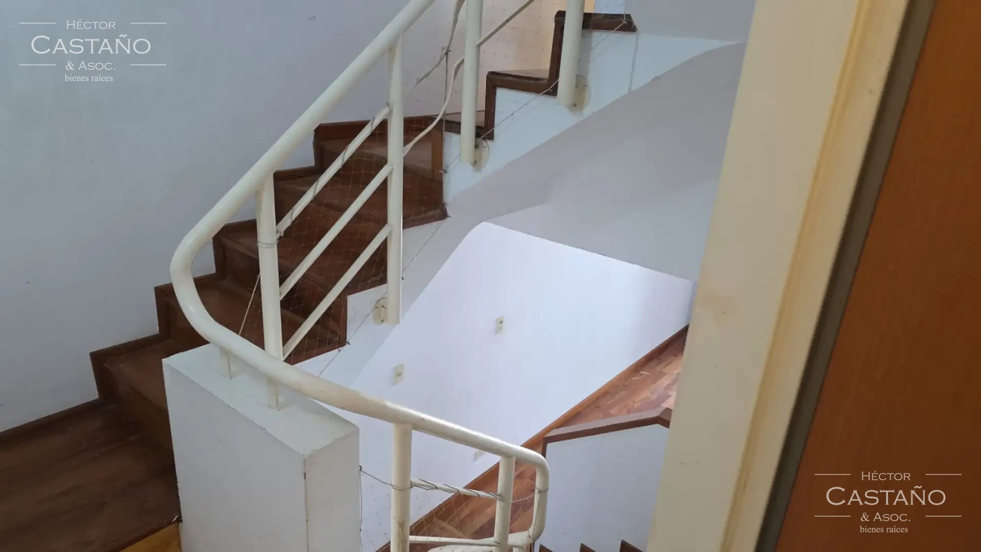 Excelente duplex, de 3 dormitorios uno de ellos en suite
