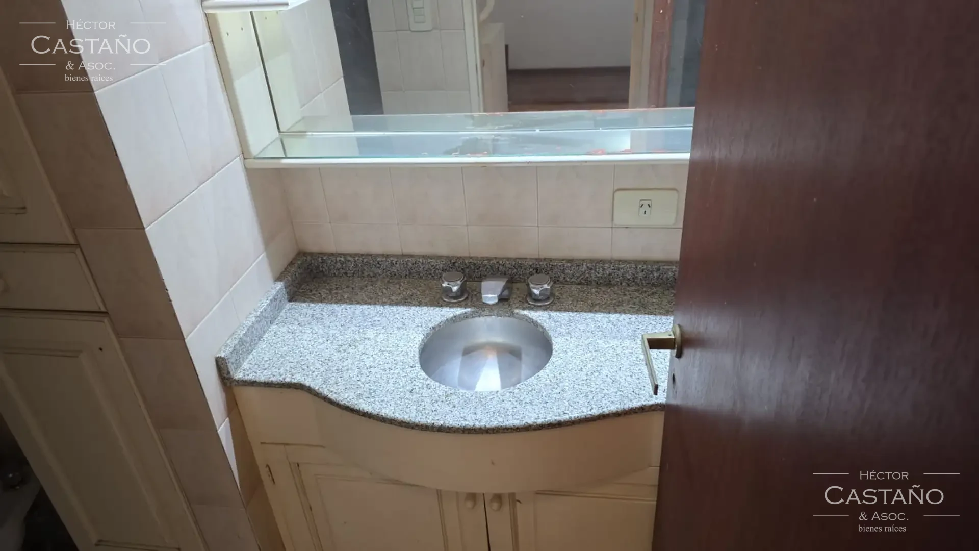 Excelente duplex, de 3 dormitorios uno de ellos en suite