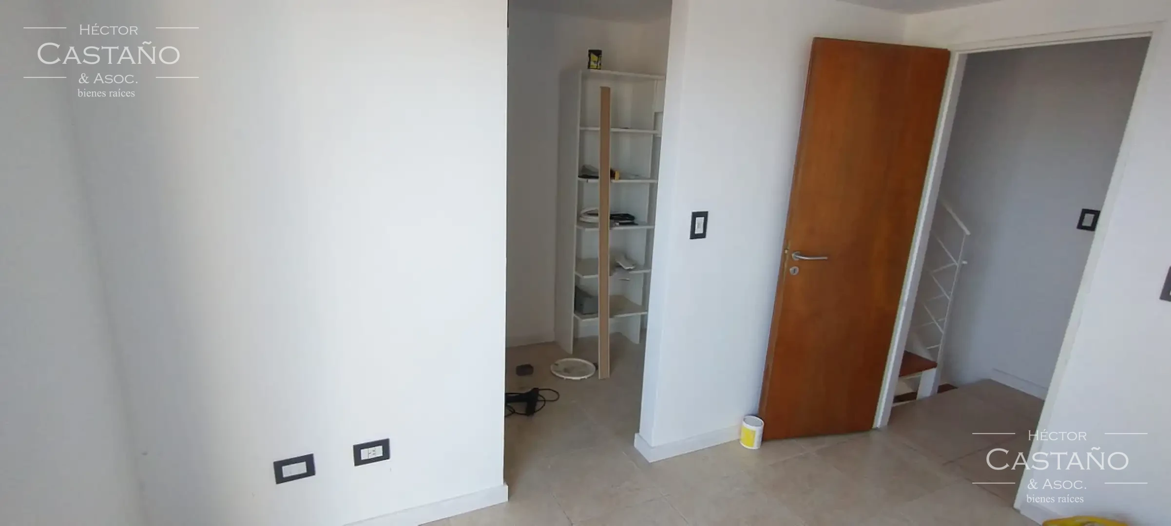 FLORIDA - Muy lindo departamento en 3 niveles - ult piso - 4 amb.Coch Lavadero