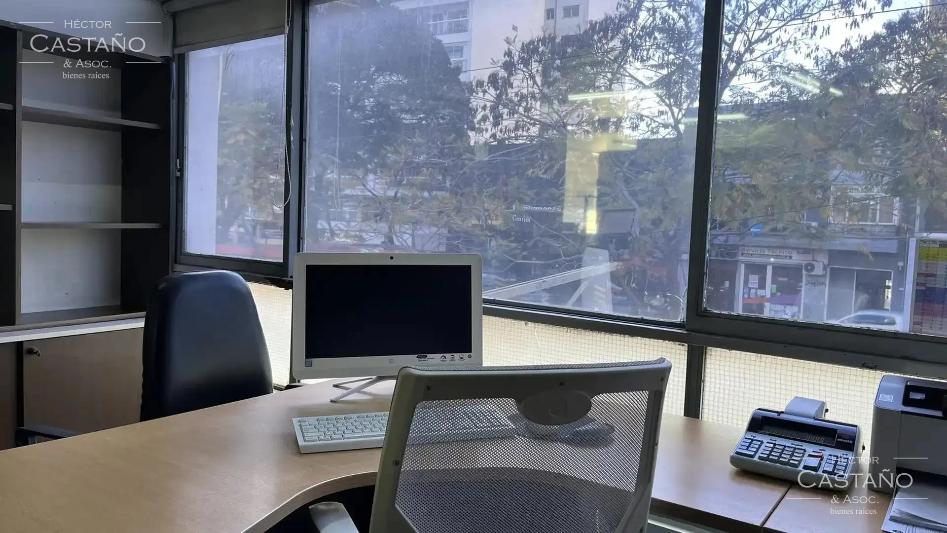 Excelentes Oficinas en alquiler en Florida