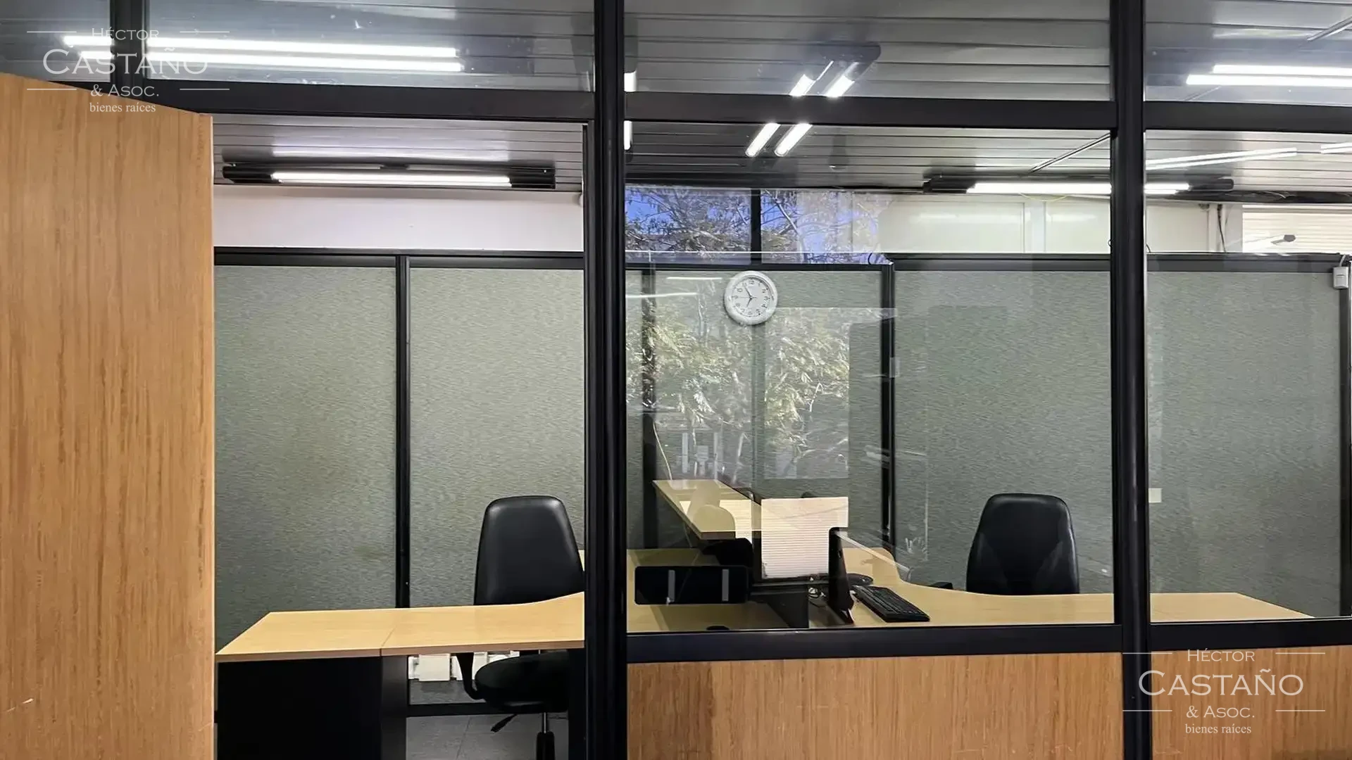 Excelentes Oficinas en alquiler en Florida