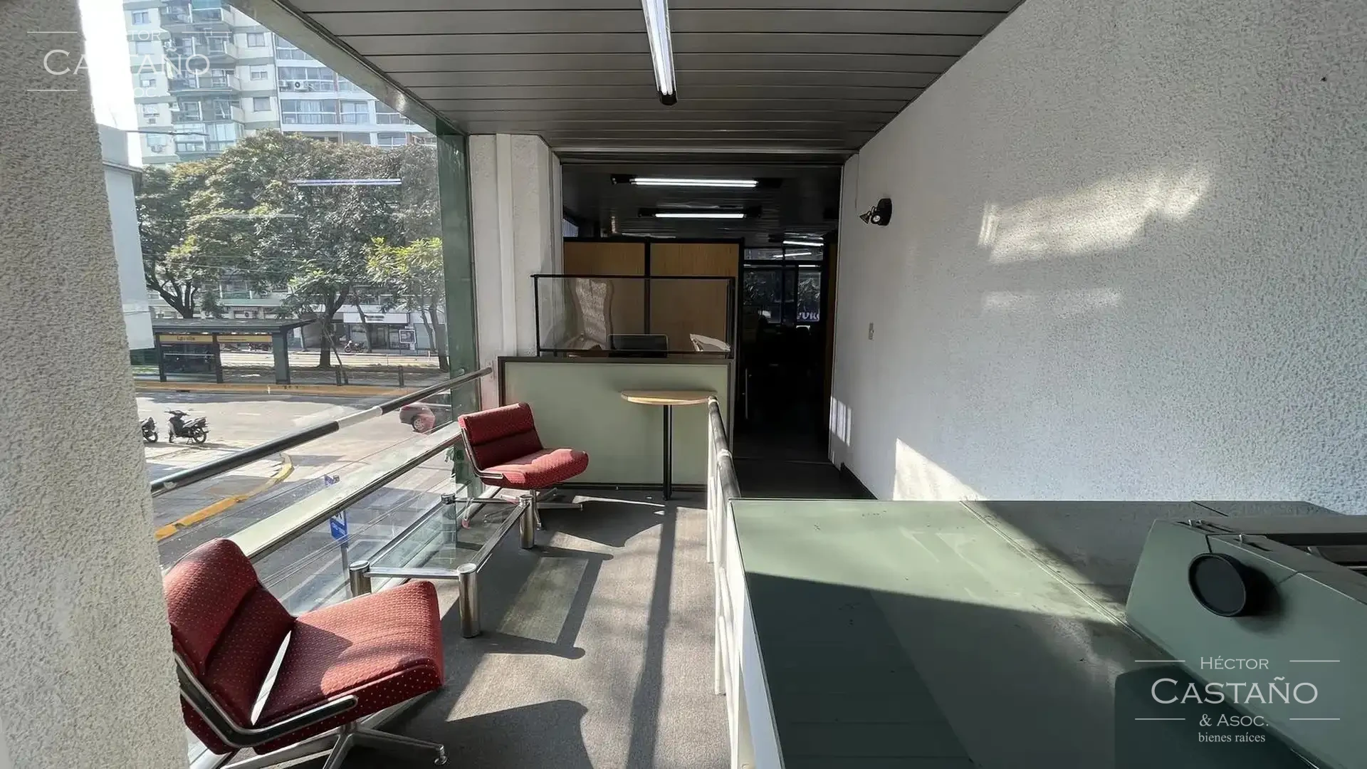 Excelentes Oficinas en alquiler en Florida