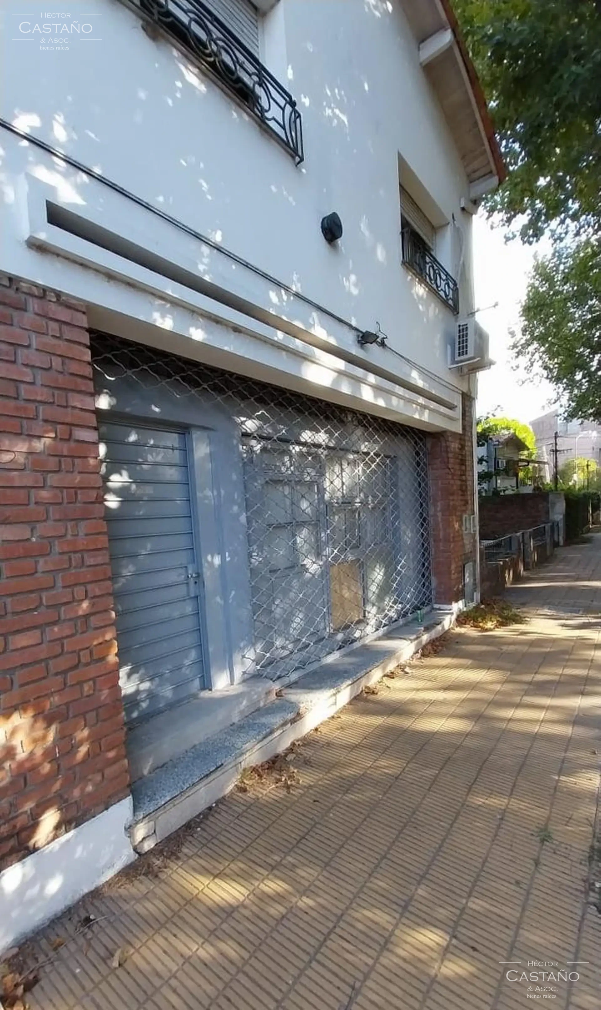 PH de 5 ambientes con local comercial, cochera y parrilla en Tigre Centro