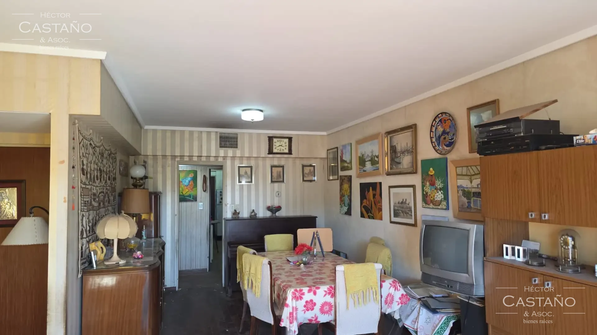 Florida - Excelente ubicación - Departamento en Venta 4 ambientes con dependencia, lavadero y cochera.