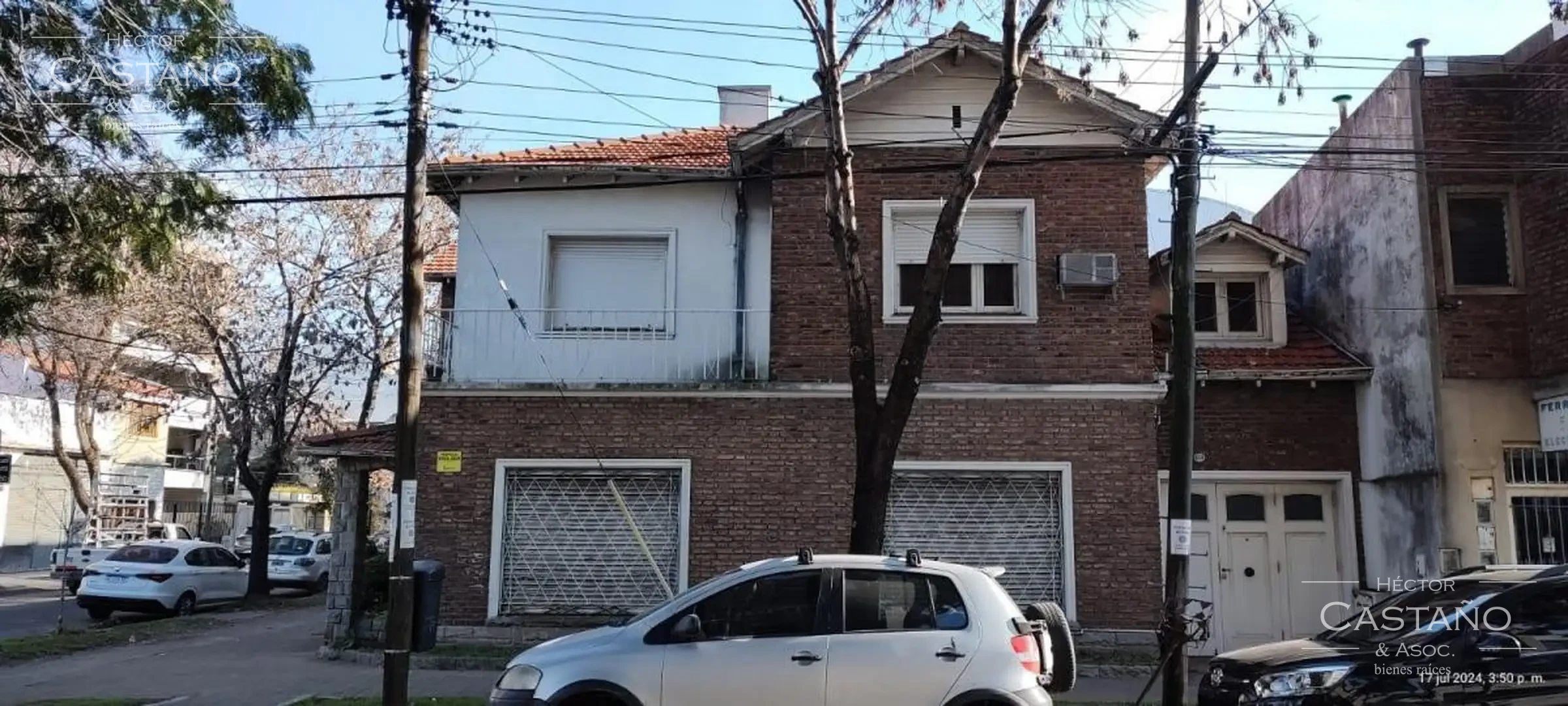 Sólida casa de 6 ambientes en excelente zona de Florida - Garage - 2 baños y 1 toilette