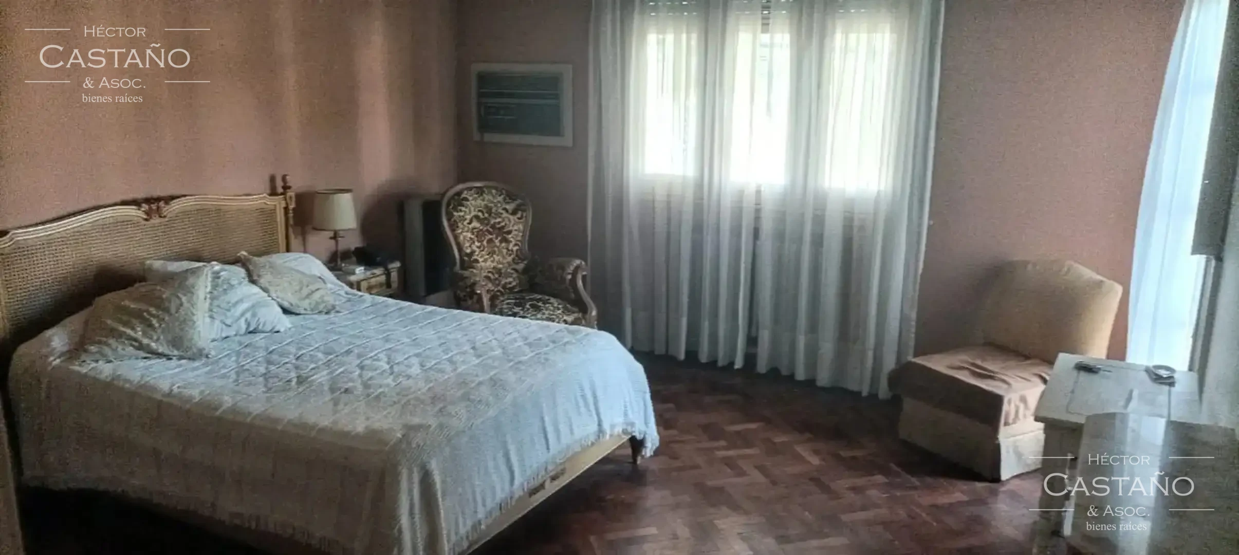 Sólida casa de 6 ambientes en excelente zona de Florida - Garage - 2 baños y 1 toilette