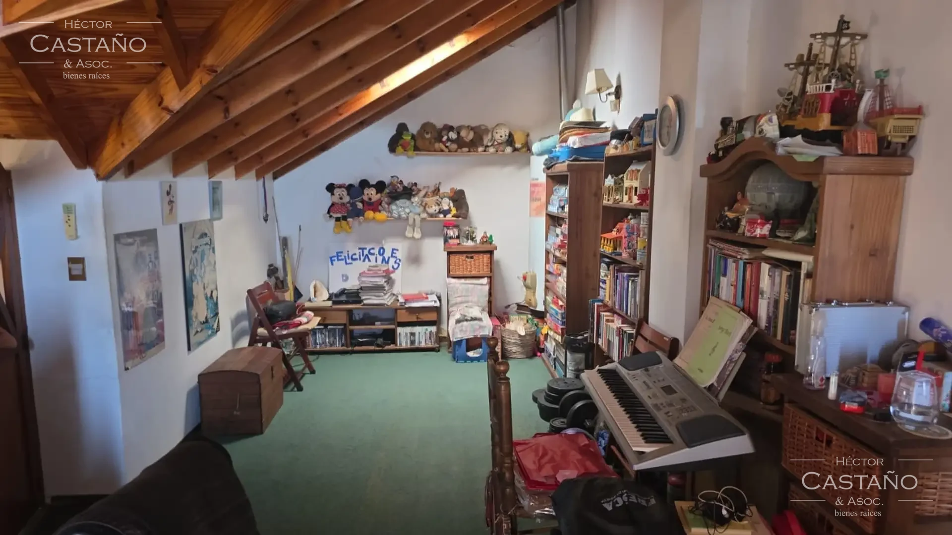 Florida Casa tipo duplex en venta en Florida cerca de estación Juan B Justo 4 ambientes mas playroom