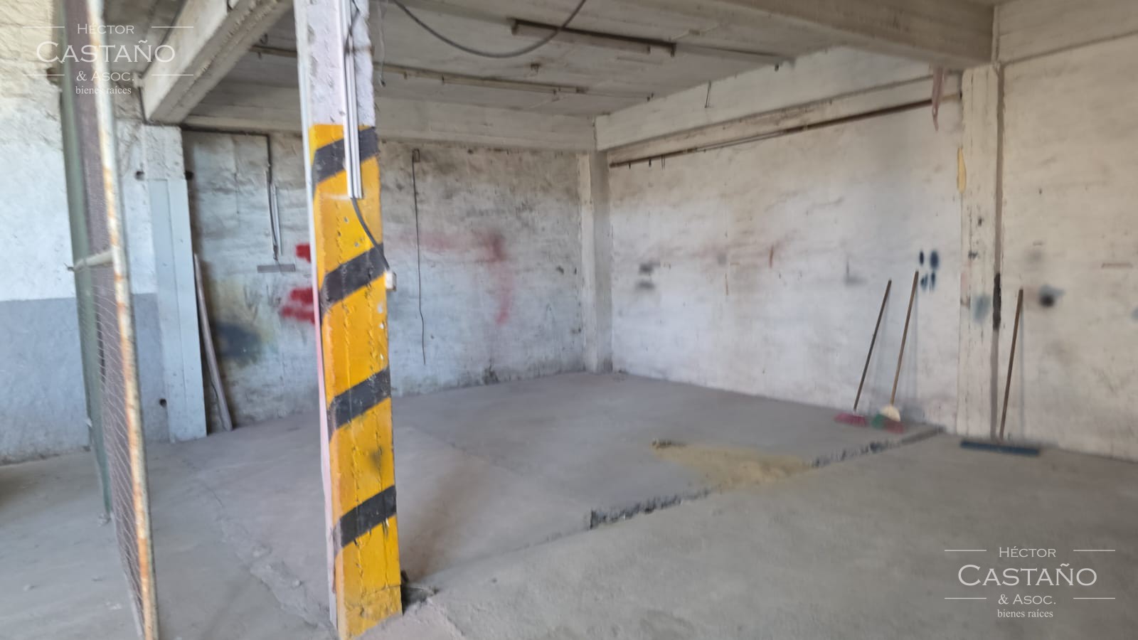 Galpón en alquiler en Villa Adelina – 294 m² Sólo está habilitado para taller mecánico automotor